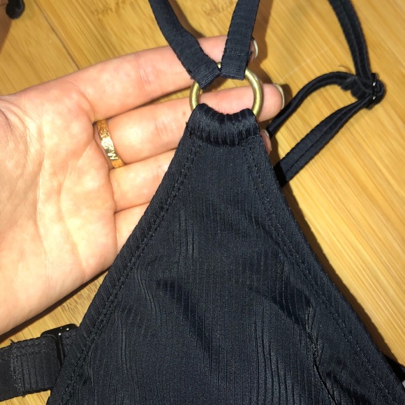 bikini top - Picture 3 of 3